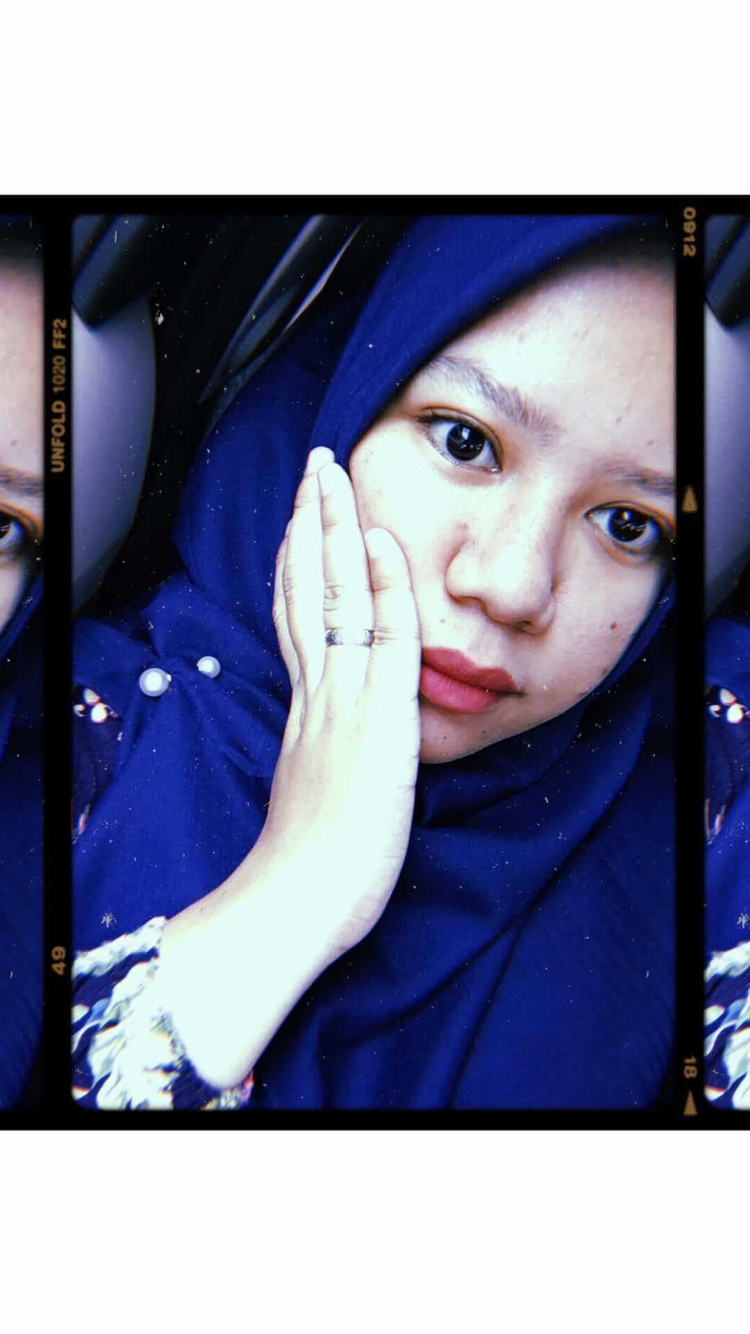 Rina M. Nainggolan profile icon