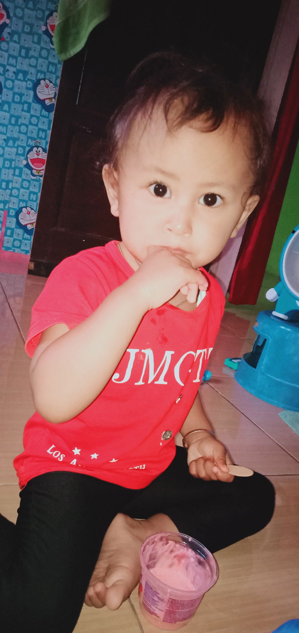 Milla mil Milmilla profile icon