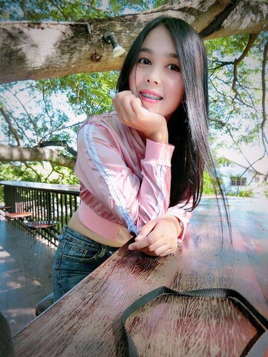 "น้ำฝน" profile icon