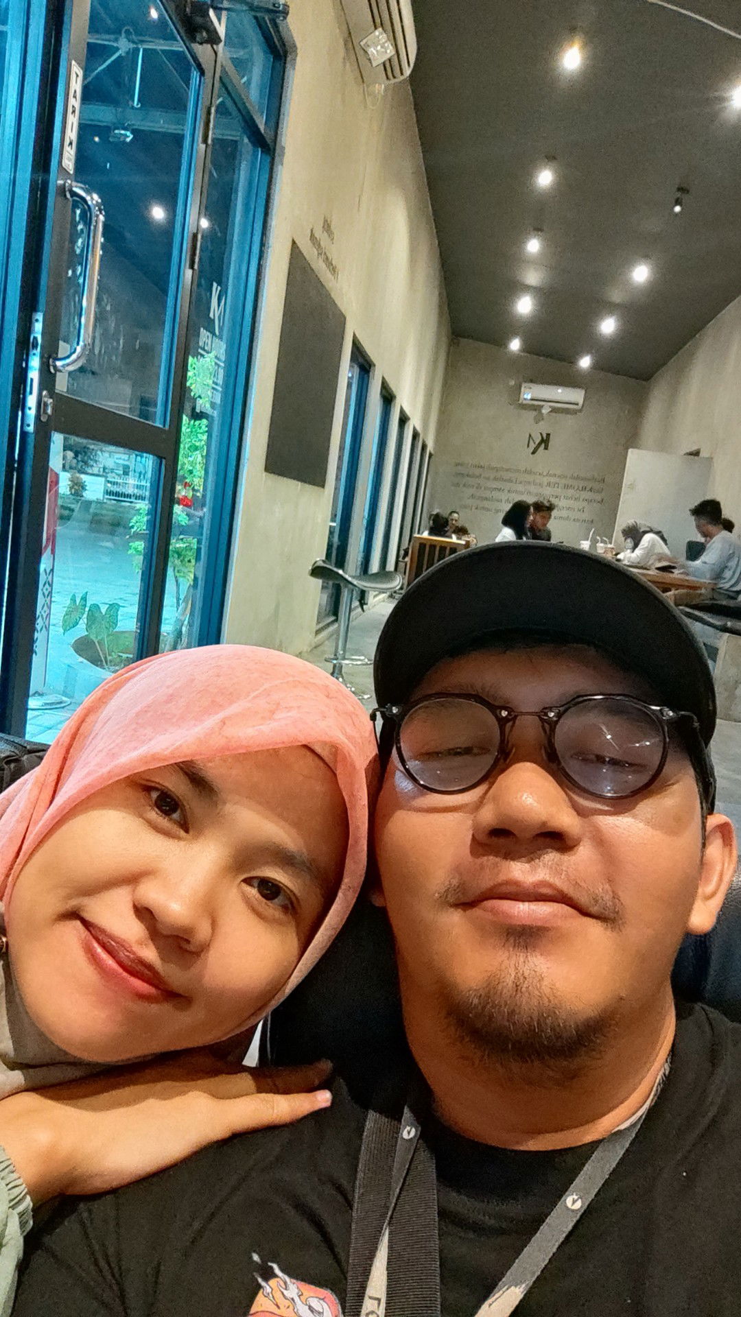 Ristiya Ratna profile icon