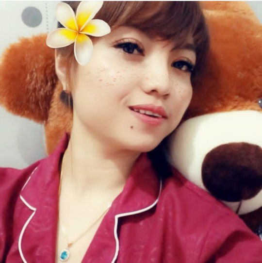 Ema Lestari profile icon