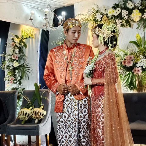 Nurkhasanah _998 profile icon