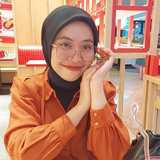 Intan p.w. profile icon