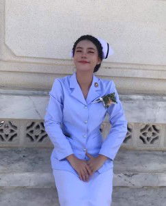 Chutikan Chompuyot profile icon