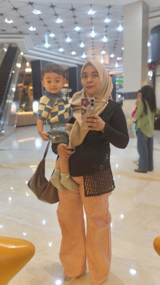 iin minati profile icon