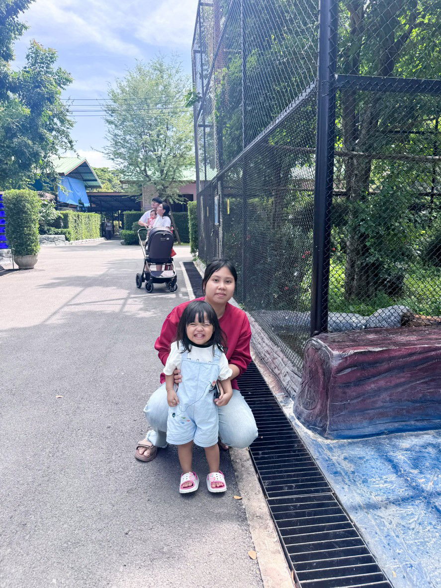 Suthathini Srasri profile icon