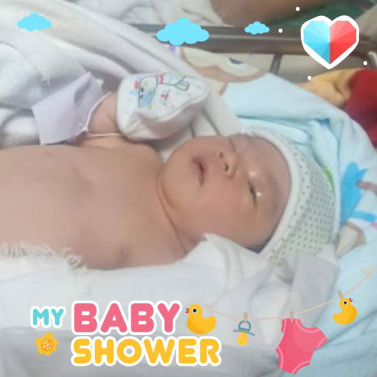 แตกแล้วจ้า​ (อาจจะพิมพ์งงหน่อย)​