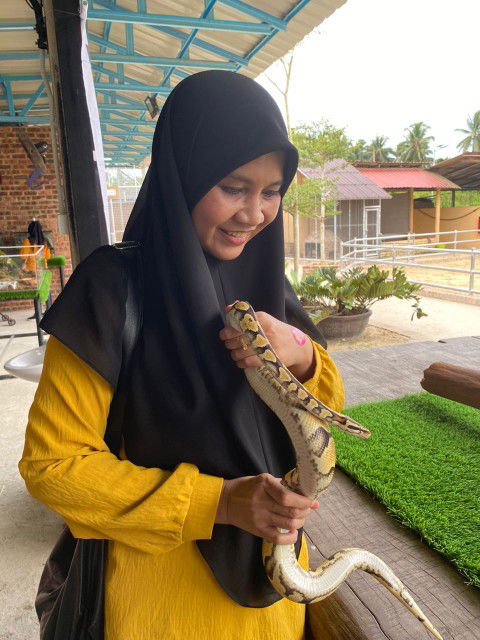 Rosyaimi Nadia profile icon