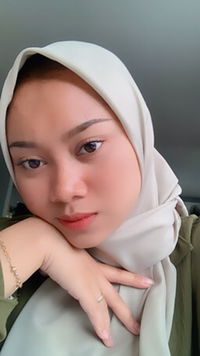 MiaLenny AnggrAeny profile icon