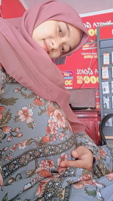 Yoana Sandora profile icon