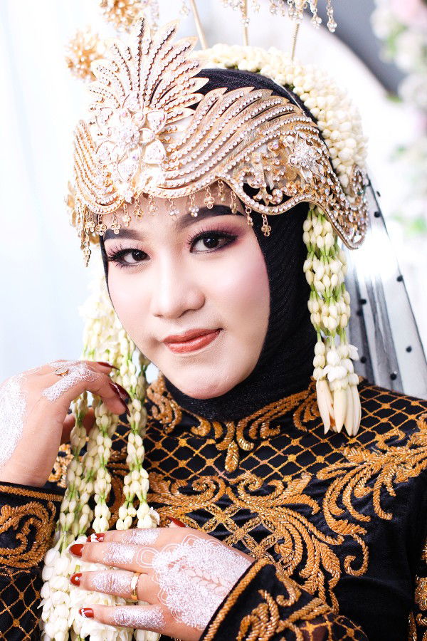 Fitri Handayani profile icon