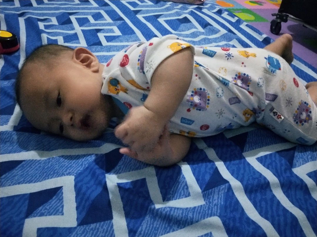 nining Sarwiningsih profile icon