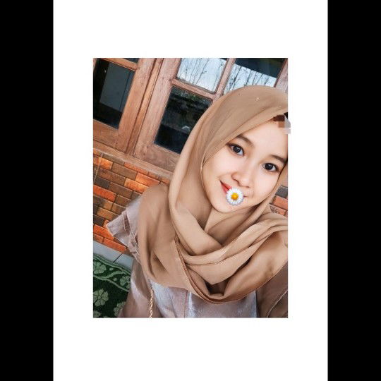 Chevia Indri profile icon