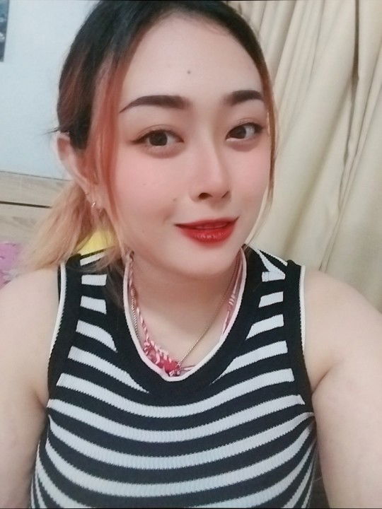 ชนิญา profile icon