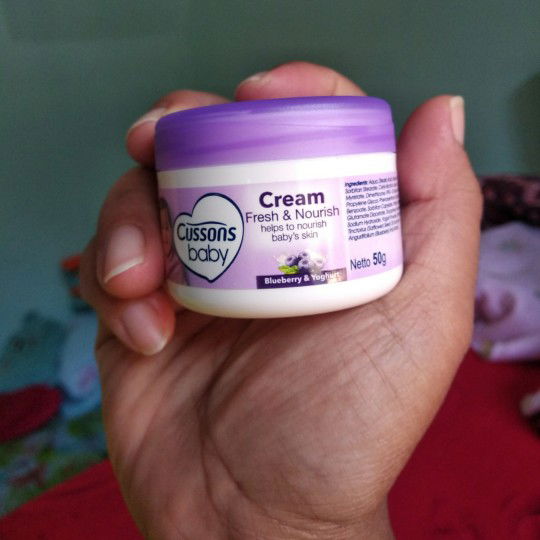 Bintik bintik kena air susu