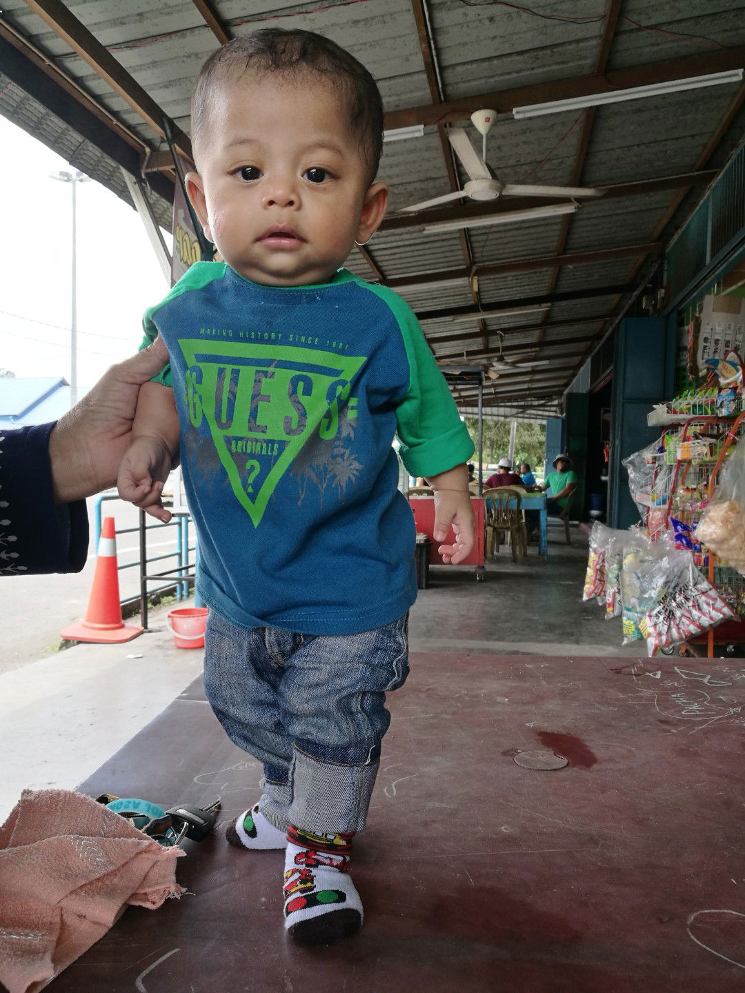 Nur Azurin profile icon