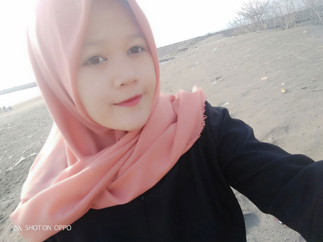 Fina Azzahra profile icon