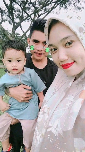 Novya Ipung profile icon