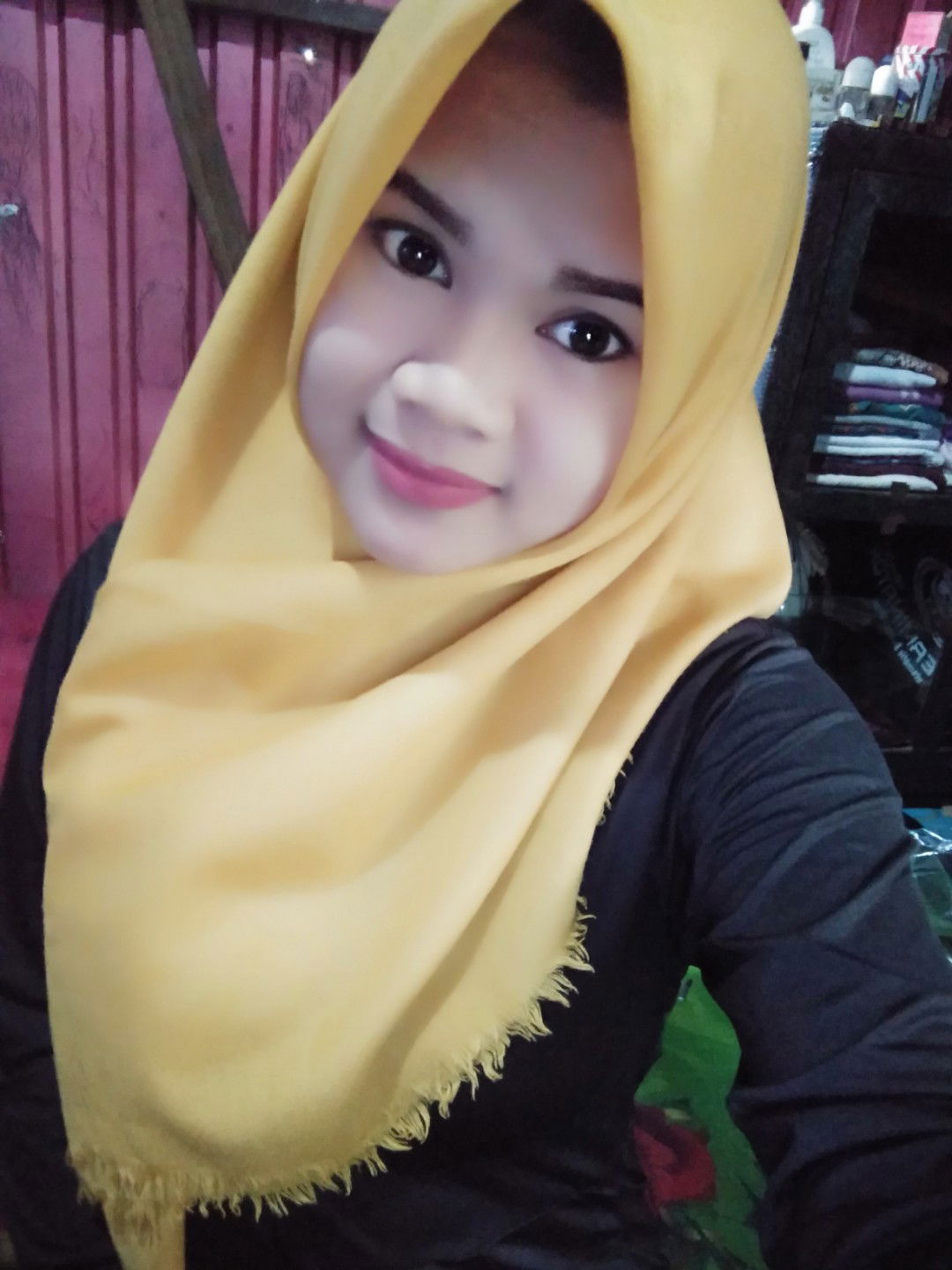 Latifah Latifah profile icon