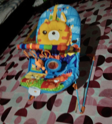 aman gak bun buat baby umur 2bln?apa bisa di buat posisi rebahan?
