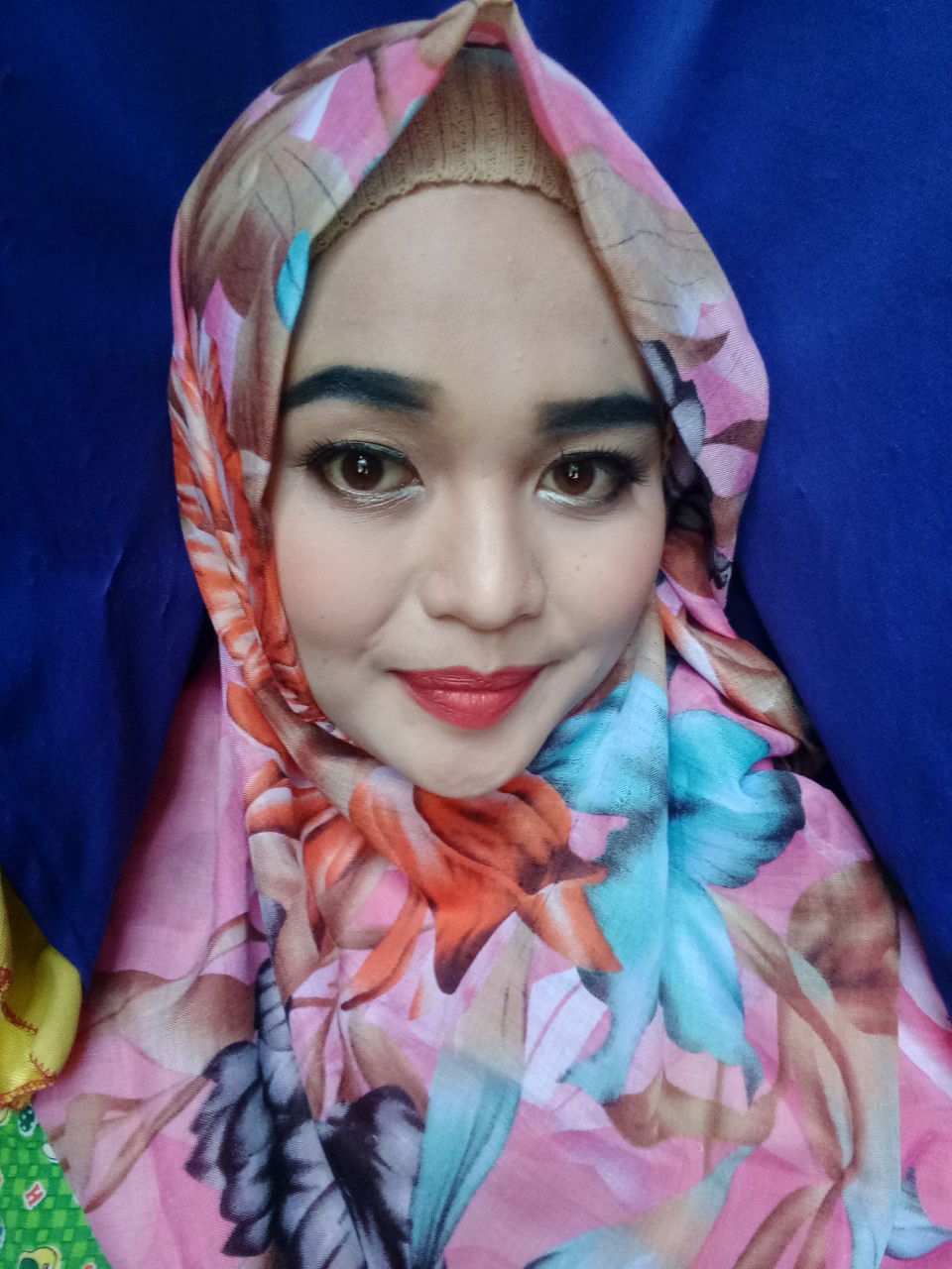 Nia Septiani profile icon