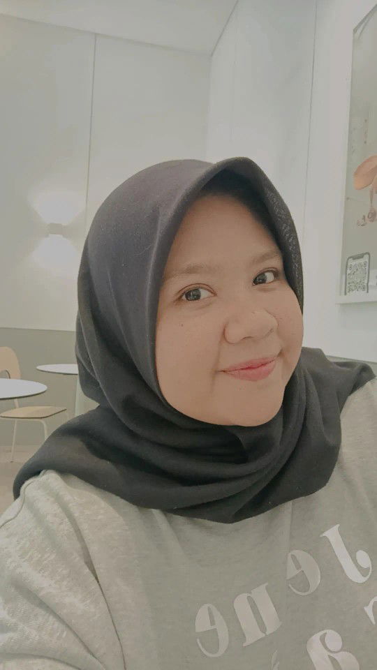 Nadia Fairuz profile icon