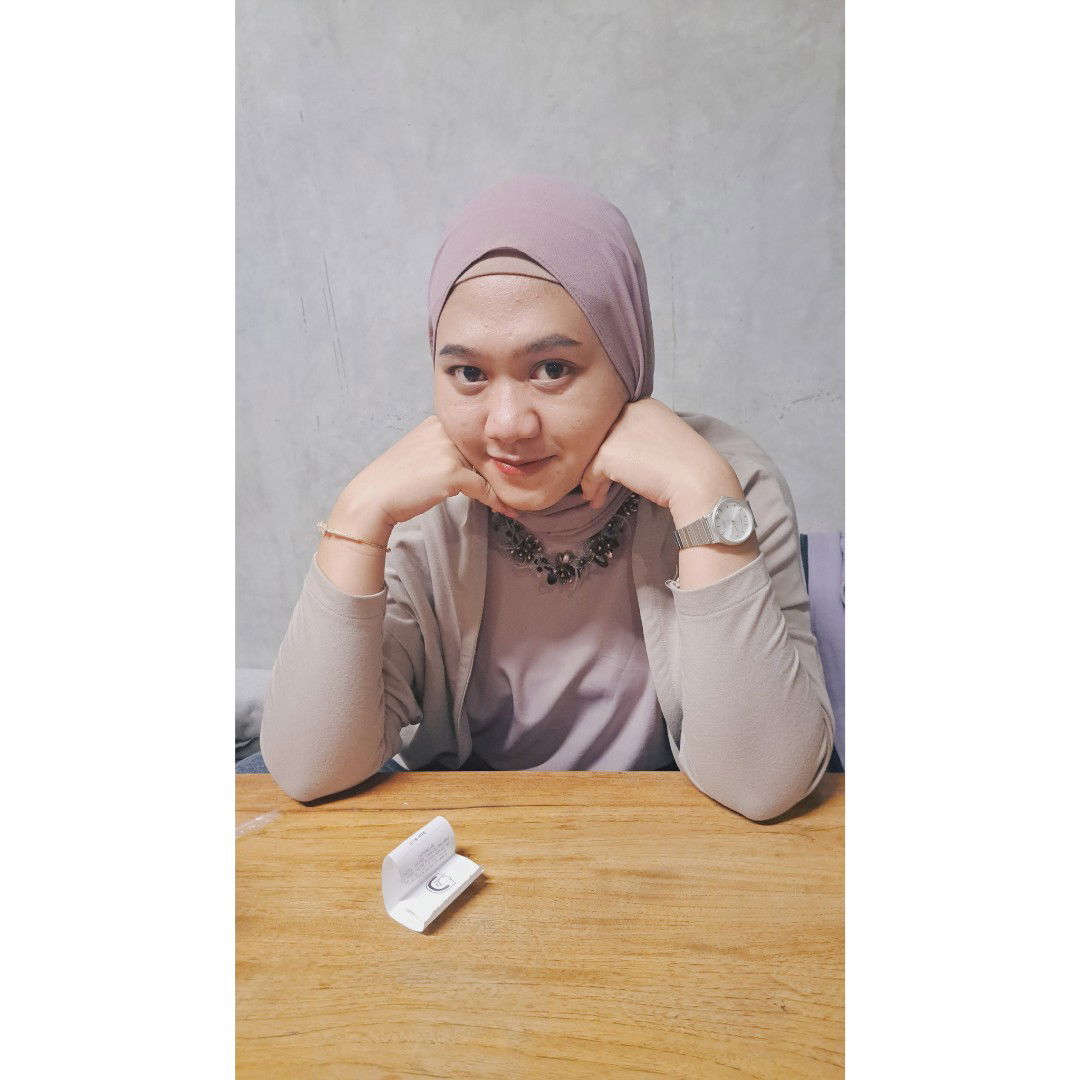 Yuliana Sari profile icon