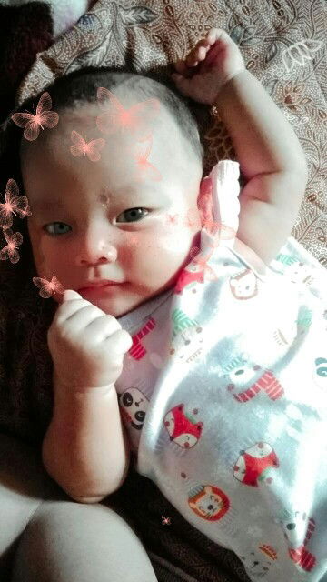 Dela Putri profile icon