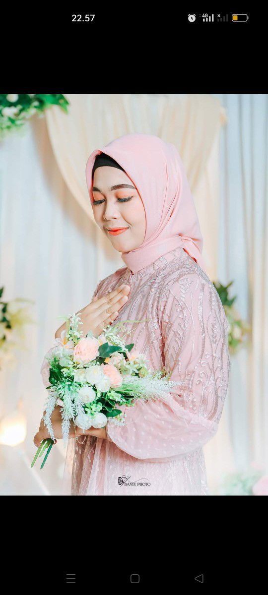 Rina Maya profile icon