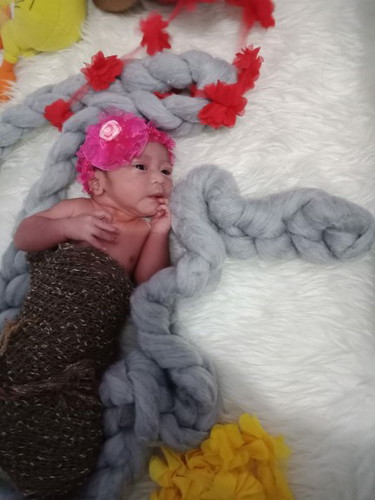 lahir y anak pertama ku