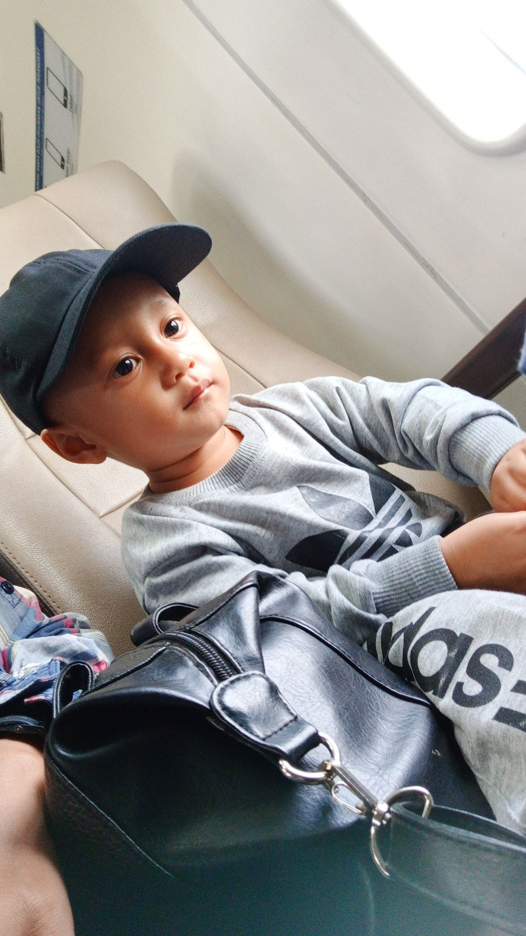 Yeni Mutmainah profile icon