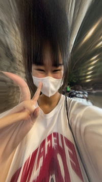 น้ำนิ่ง ขอมีกลาง profile icon