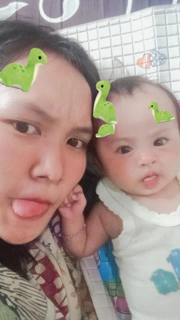 claraaa profile icon