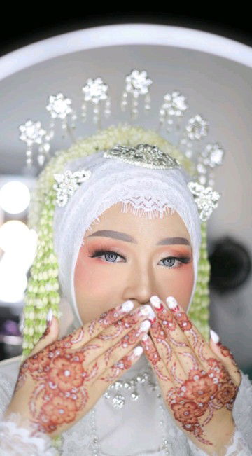 Lisa Andria profile icon