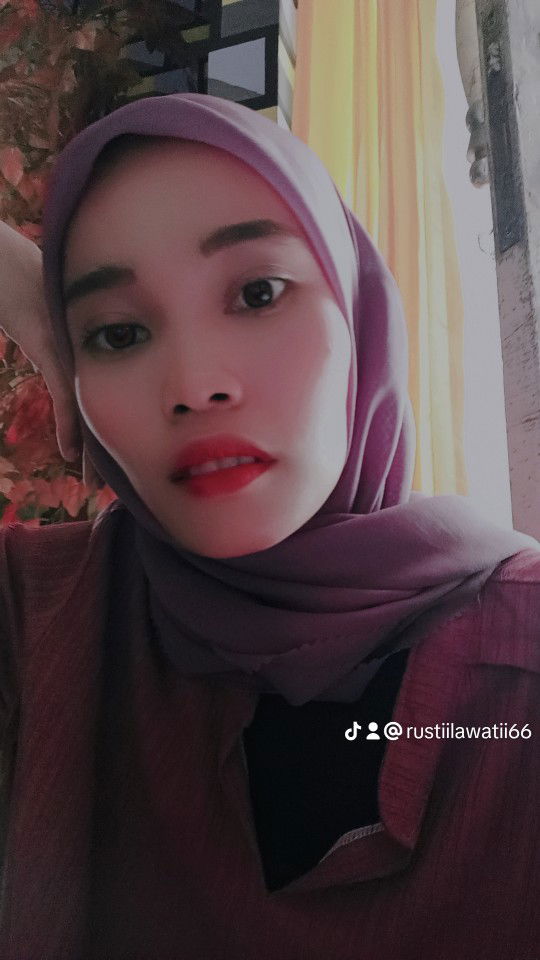 Yusti Susilawati profile icon