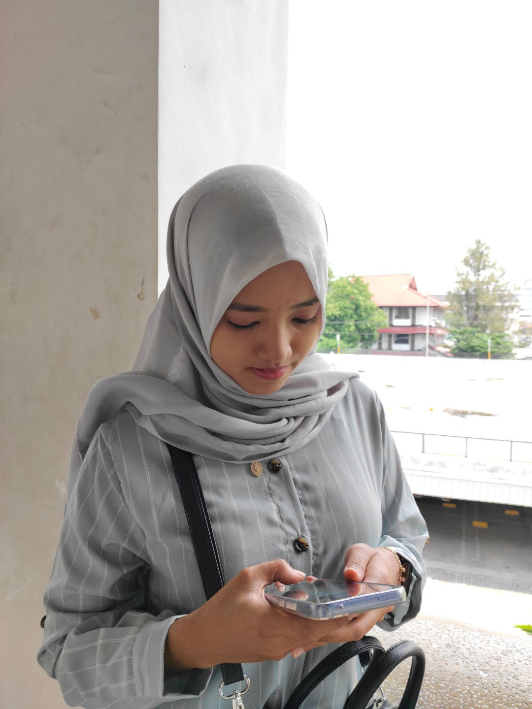 Indah Dwihas profile icon