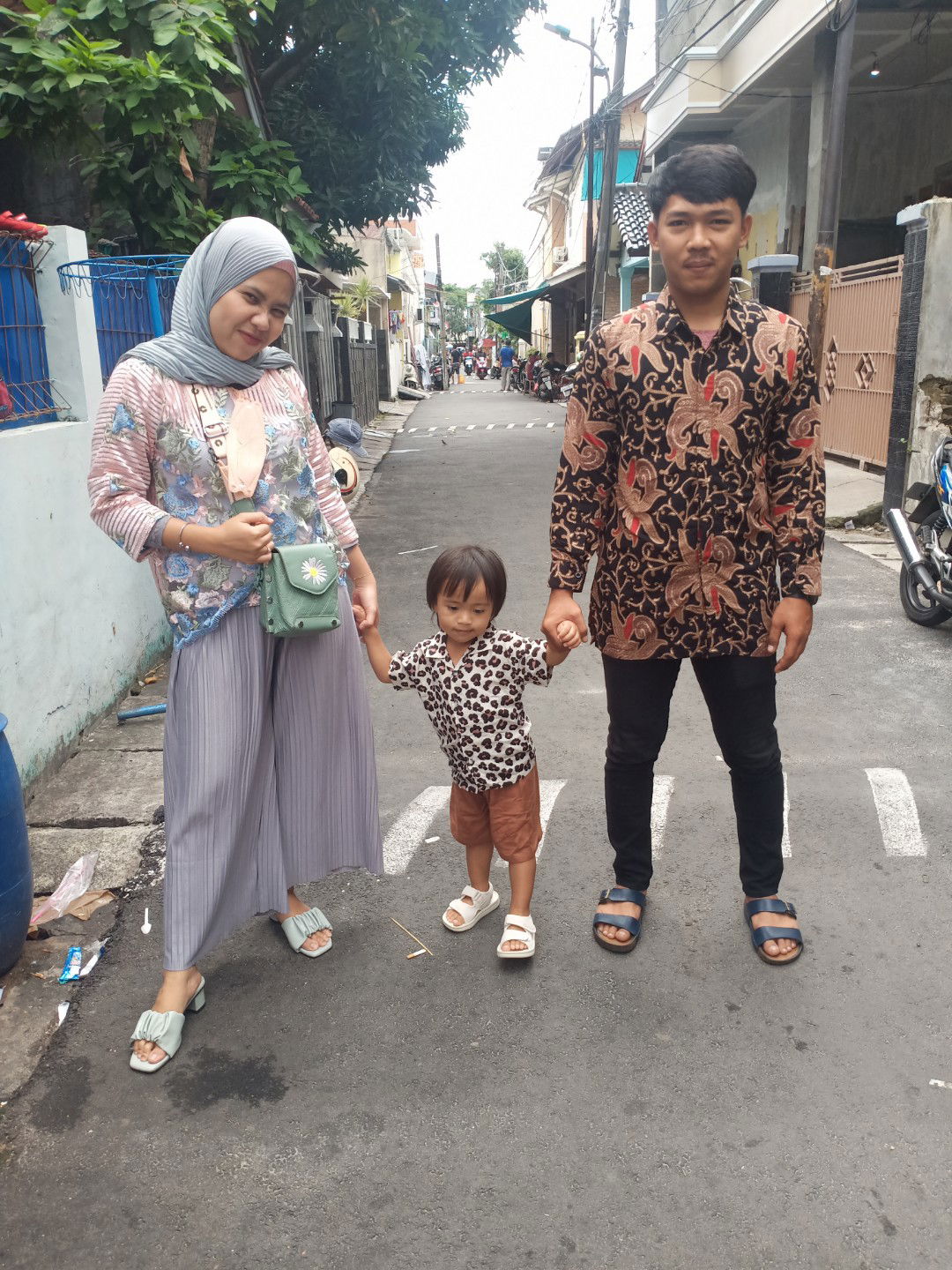 Rineng santi profile icon