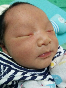 ผมน้องฟีฟ่าครับ