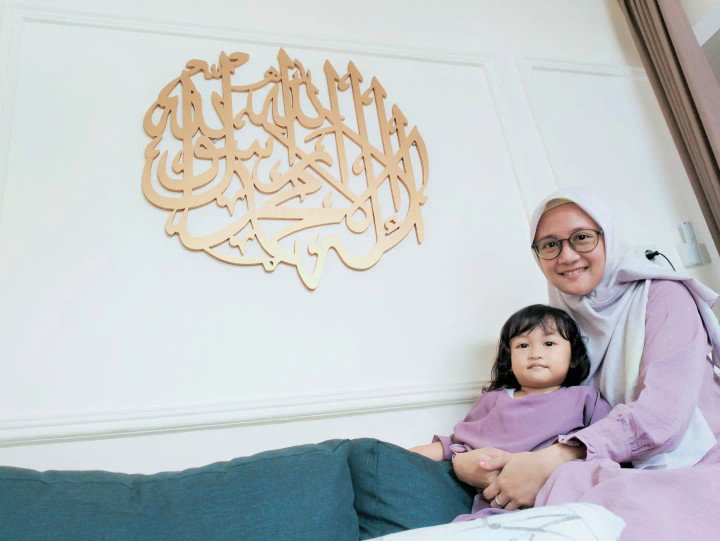 Indah Purnama profile icon