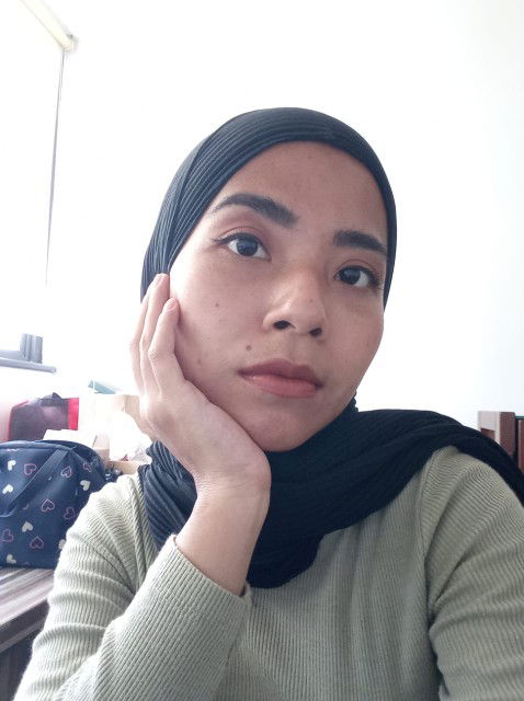 Siti Emiyati Retna profile icon