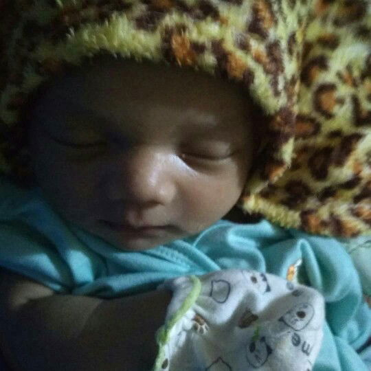 Ratih Tutut profile icon