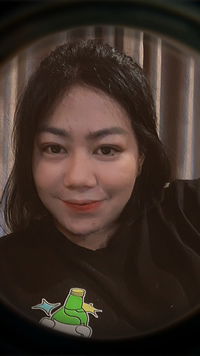 Emi Vilien profile icon