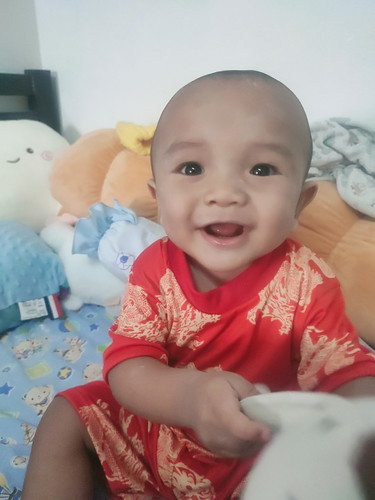 ฟันเด็กจะขึ้นตอนกี่เดือนอยากรู้ค่ะ ลูก8เดือนยังไม่ขึ้นเลยค่ะ กังวลว่าช้าไปรึป่าวค่ะ มีแม่ท่านไหนบ้าง