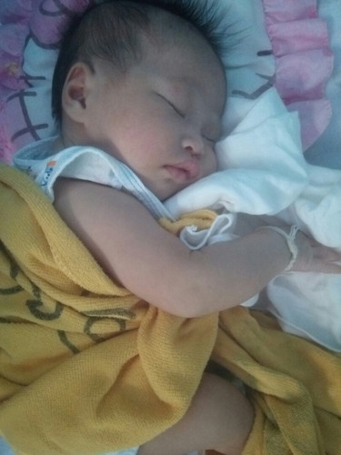 กลางวันนอนดี้ดี...กลางคืน...ชอบงอแง...