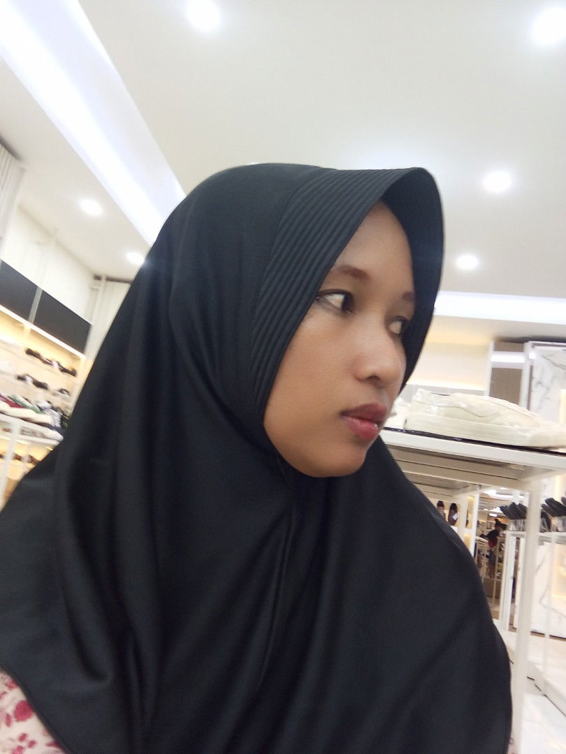 Rini Purwa N profile icon