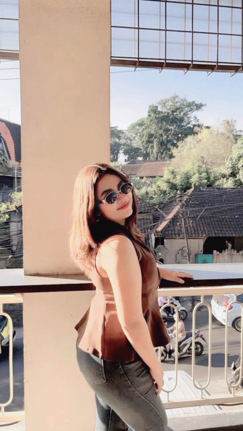 Emalia Missa Putri profile icon
