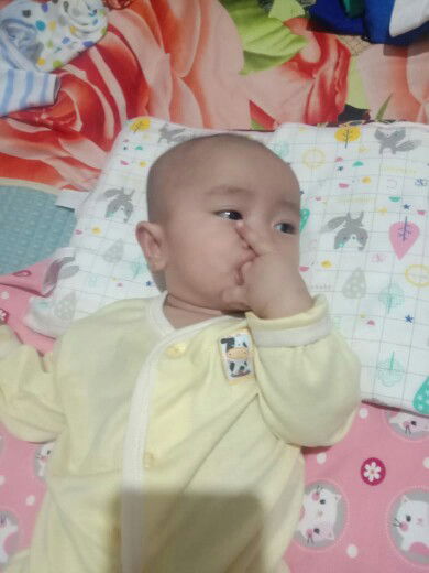 Ngemut Tangan vs Teether
