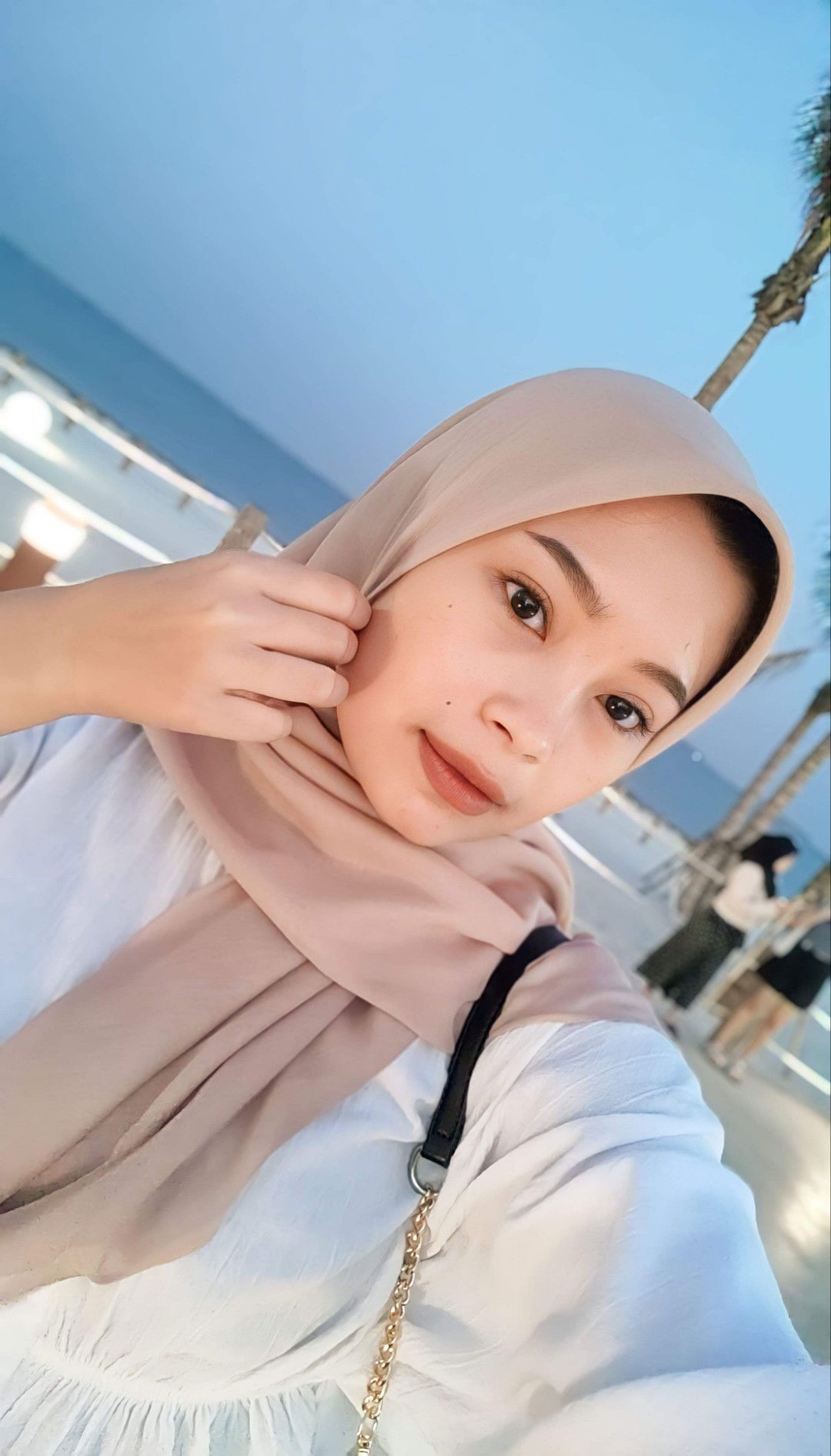 Lussy Dwi profile icon