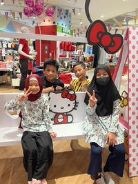 Nurazeanedrawati Gadiman profile icon