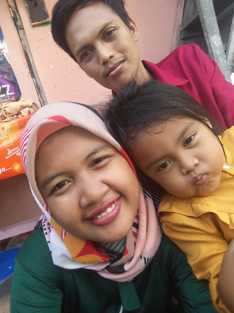 adinda putri profile icon